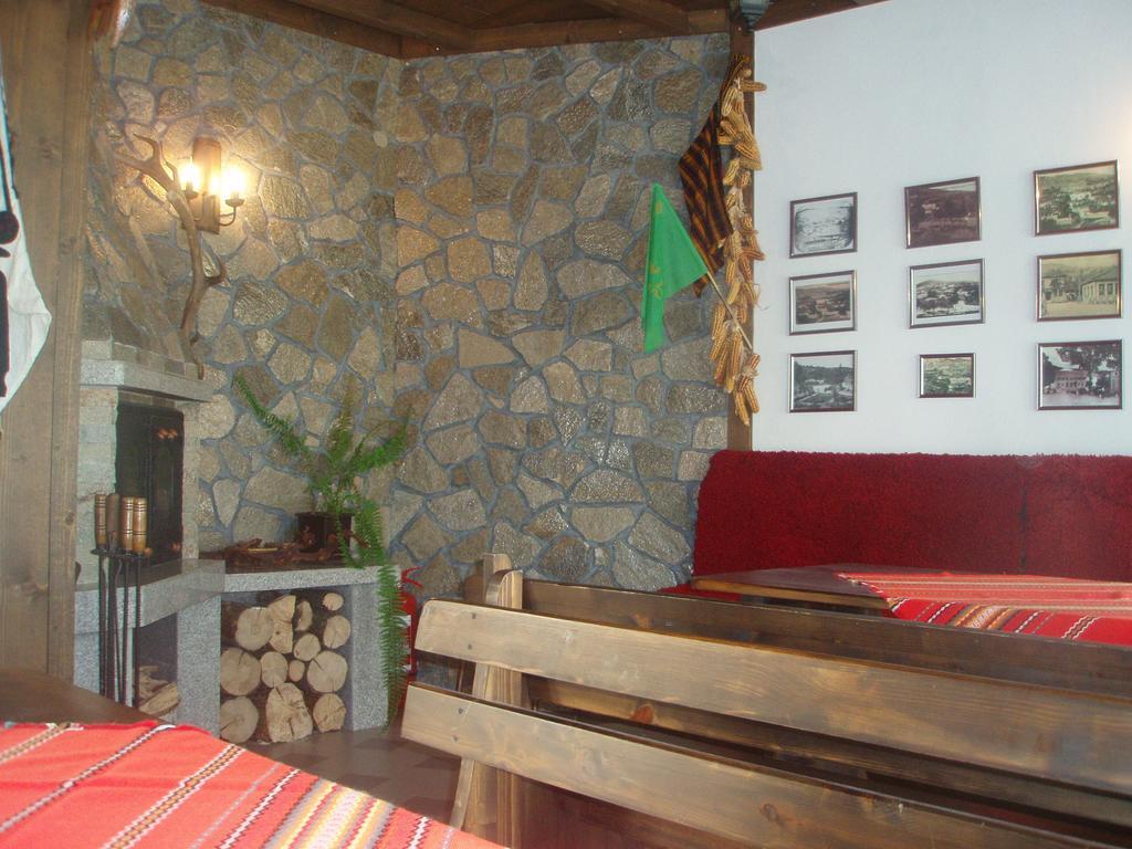 Mania Guest House Kałofer Zewnętrze zdjęcie