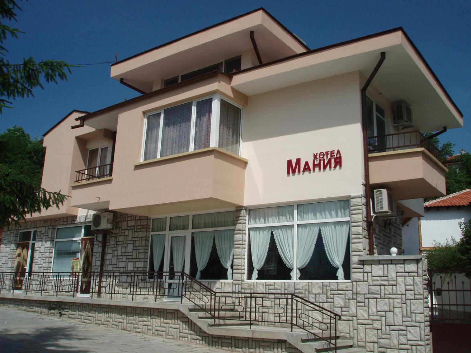 Mania Guest House Kałofer Zewnętrze zdjęcie