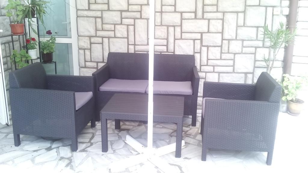 Mania Guest House Kałofer Zewnętrze zdjęcie